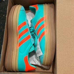 Gazelle Bold mint and orange